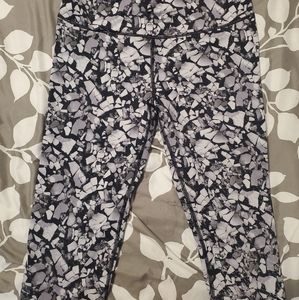 Victoria's Secret Sport Cropped Legging